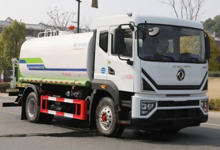 東風(fēng)多利卡D9新款15方灑水車配置參數(shù)價(jià)格_程力灑水車廠家 東風(fēng)多利卡D9新款15方灑水車配置參數(shù)價(jià)格_程力灑水車廠家